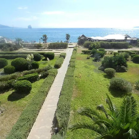 Le Lavandou, 2 Pieces, 4 Personnes - Fr-1-713-95 Apartment *